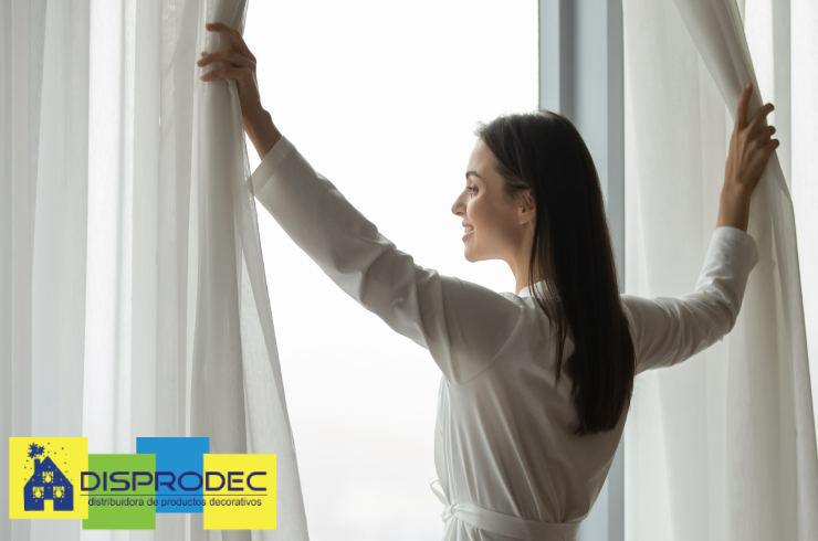 Elije las cortinas ideales con nuestra asesoría.