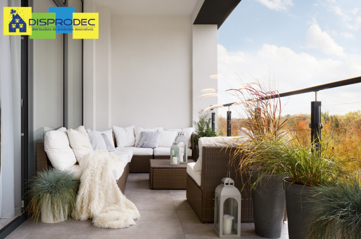 los mejores consejos para decorar tu balcón