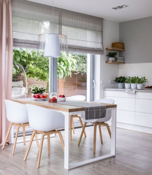 Elija las mejores cortinas para su cocina.