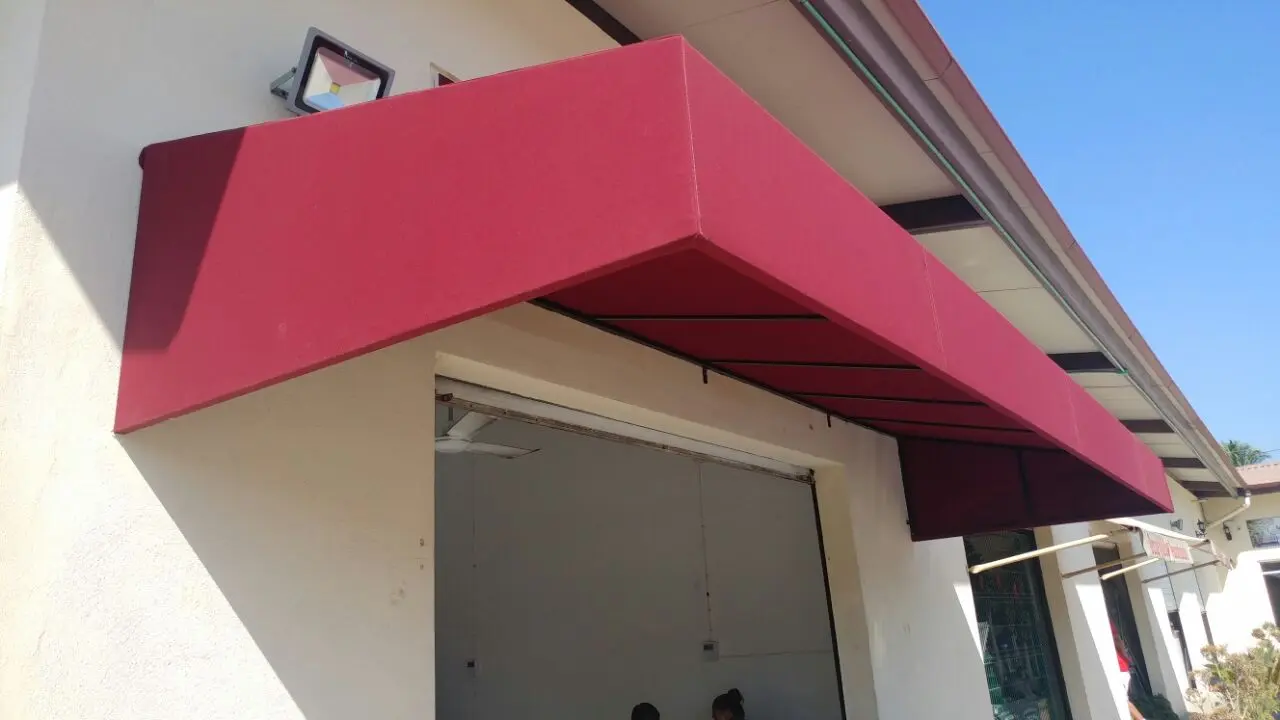 Toldos fijos o estacionarios