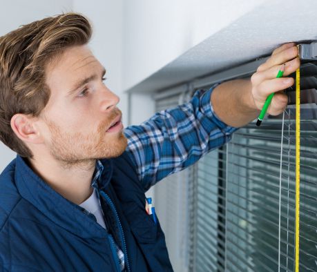 mantenimiento de persianas y cortinas